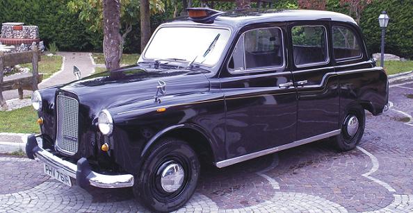 Noleggio Taxi inglese London cab nero 