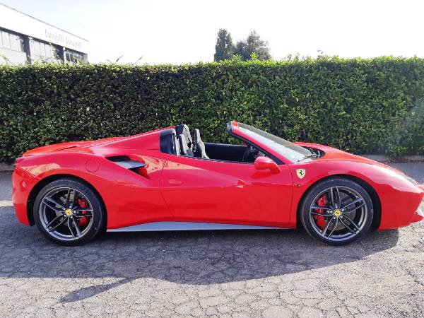 Interni Ferrari 458 Italia