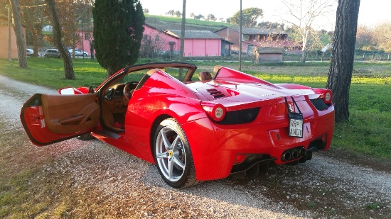 Noleggio Ferrari 458 Italia