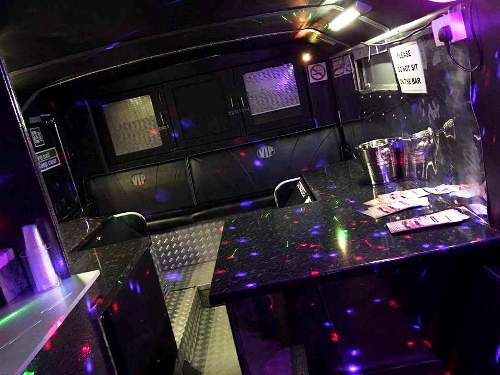  Noleggio Tow Flor Disco Limo Bus